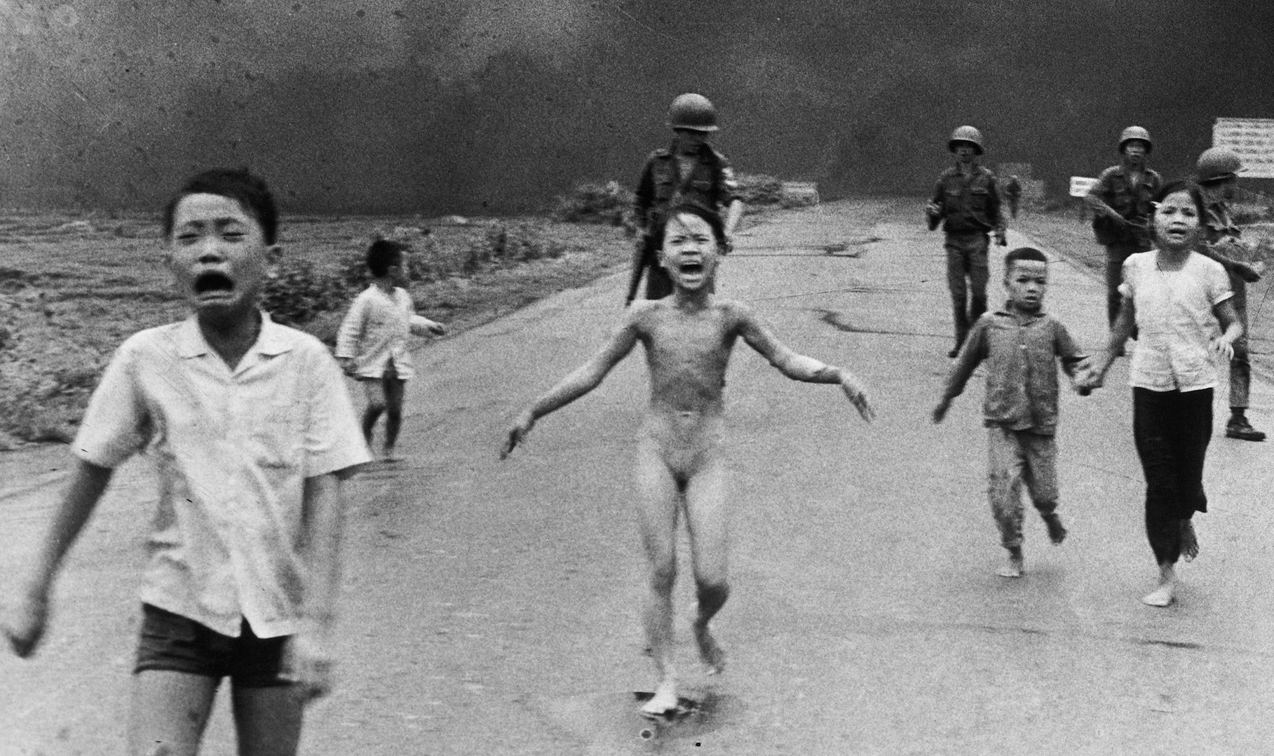 Napalm Girl: Makna di Balik Foto Ikonik Napalm Girl