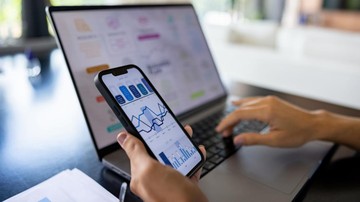 Investasi Cerdas: Lonjakan Saham Grup Bakrie Usai Akuisisi Tol