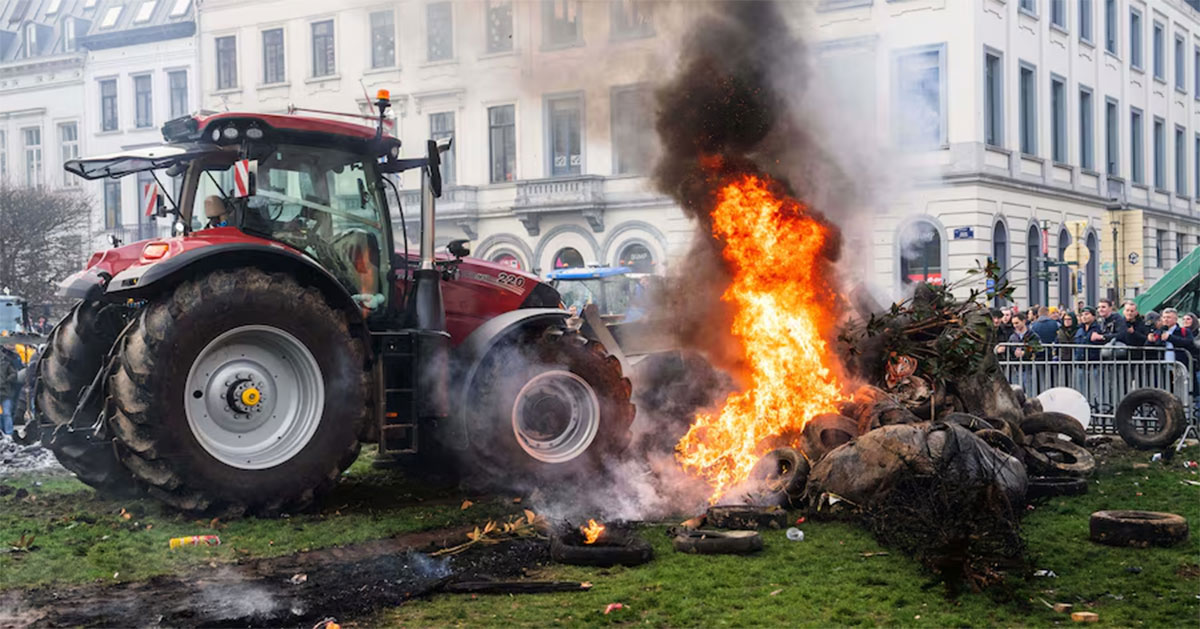 Brussels Gemetar: Ketegangan Petani Eropa dan Iran yang Tercekik