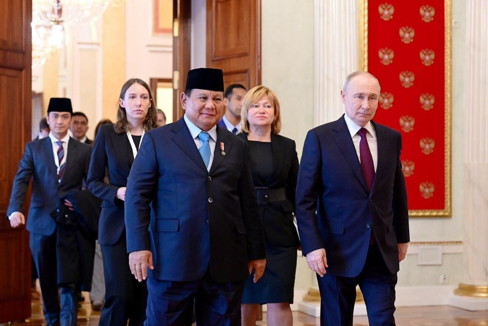 Prabowo dan Risiko Kerja Sama Energi dengan Rusia