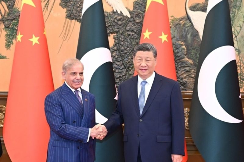 Pakistan dan China: Upaya Harmonis Mediasi AS-Iran